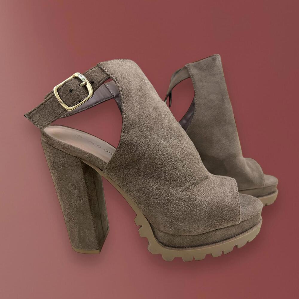 Wild Diva peep toe heels
